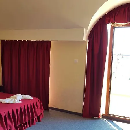 Cantilena Hotel 3*