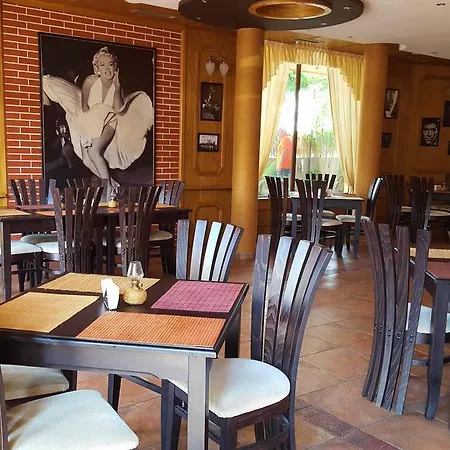 Hotel Cantilena Hotel 3*